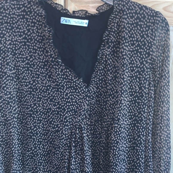 Zara black/brown dots ruffle neck shear mini dress size L - Picture 3 of 4